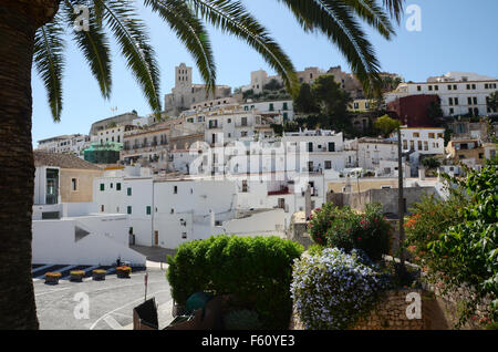 Vieille ville de Dalt Vila à Ibiza, Espagne Banque D'Images