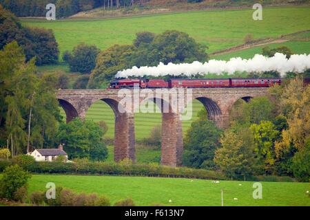Classe 45699 Jubilé LMS Galatée "La montagne de Cumbrie Express', sur le train à vapeur s'installer à Carlisle Railway. Banque D'Images