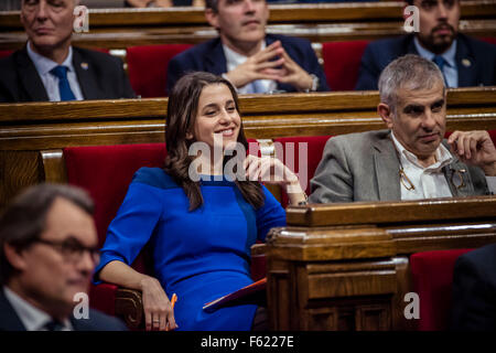 Barcelone, Espagne. 10 Nov, 2015. INES ARRIMADAS, président du groupe parlementaire de l'Citizens-Party, pendant le débat d'investiture au parlement catalan à la suite des élections régionales le 27 septembre : Crédit matthi/Alamy Live News Banque D'Images