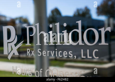 Un logo affiche à l'extérieur du siège de Philidor RX Services, LLC, à Hatboro, New York le 8 novembre 2015. Banque D'Images