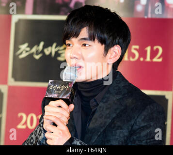 Yoo Seung-ho, Nov 11, 2015 : l'acteur sud-coréen Yoo Seung-ho assiste à une présentation presse pour son nouveau film, "Le Magicien de Joseon" à Séoul, Corée du Sud. © Lee Jae-Won/AFLO/Alamy Live News Banque D'Images