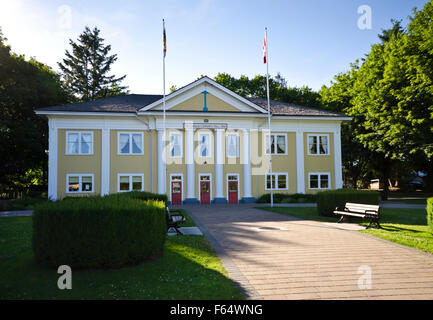 Salle communautaire dans la ville historique de Fort Langley, BC, Canada Banque D'Images