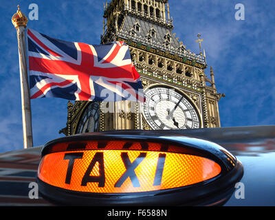 Union jack pôle buire et Big Ben Banque D'Images