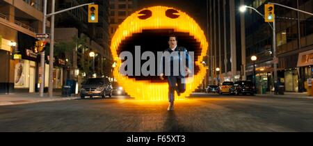 Pixels Année : 2015 USA / Chine Réalisateur : Chris Columbus Josh Gad Banque D'Images