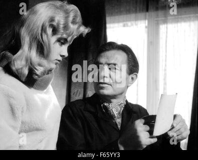 Lolita Année : 1962 USA / UK Réalisateur : Stanley Kubrick Sue Lyon, James Mason Banque D'Images