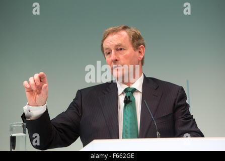 Enda Kenny,irlandais,parle lors de la conférence IBC à Londres Banque D'Images