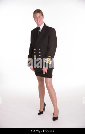 Commandant Lt femme en uniforme d'officier de marine Banque D'Images
