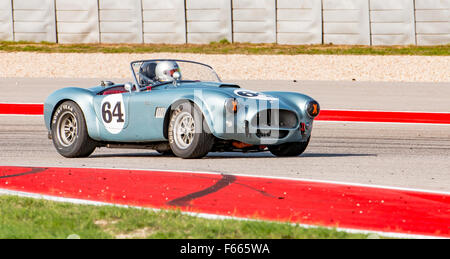 1964 AC Cobra conduit par Pierre Mulacek. 2015 Championnat National Vintage US CONSTRUITE PAR tenue au circuit of the Americas, Austin, TX Banque D'Images