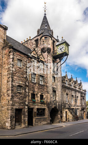 Le péage 1591 réveil sur l'ancienne prison de Canongate, sur le Royal Mile, à Edimbourg, Ecosse Banque D'Images