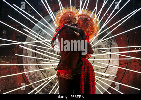 Londres. Royaume-uni - 11 novembre 2015, Selfridges, Oxford Street, Londres, décorée pour Noël et Nouvel An 2015 Banque D'Images