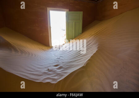 Kolmanskop Ghost Town, Namibie, Afrique Banque D'Images