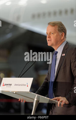 Sydney, Australie. 13 novembre, 2015. American Airlines PRÉSIDENT DIRECTEUR GÉNÉRAL Doug Parker parle aux médias Hanger 96 à l'aéroport de Sydney. Credit : MediaServicesAP/Alamy Live News Banque D'Images