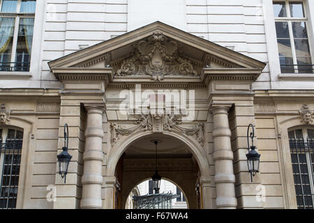 L'entrée de l'Elysée, résidence officielle du Président de la République française Banque D'Images