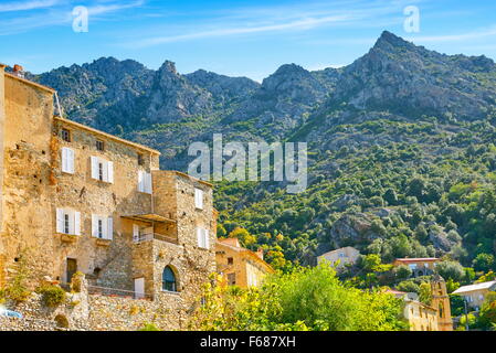 Petit village de montagne Lama, Balagne, côte ouest, Corse, Franc Banque D'Images