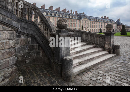 Fontainebleau, France - 16 août 2015 : vue extérieure de Le Château de Fontainebleau Château de Fontainebleau ( ). Banque D'Images