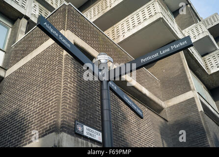 La marque d'Aldgate Staton, jupon Lane et de la gare de Liverpool Street, dans le Middlesex Street dans l'East End de Londres Banque D'Images