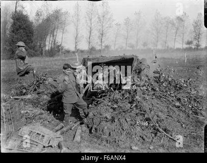 La Nouvelle Zélande avant canon 18 en action, le Quesnoy, Banque D'Images