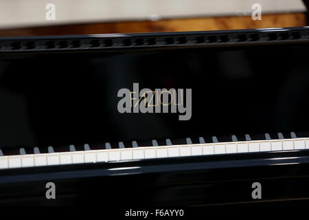 Close up photo d'une édition limitée cher piano Fazioli, faite à Sacile, Italie. Banque D'Images