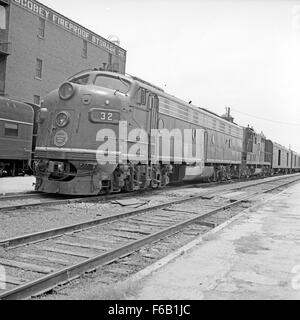 [Texas & Pacific, locomotive électrique-diesel n° 32, côté gauche] Banque D'Images