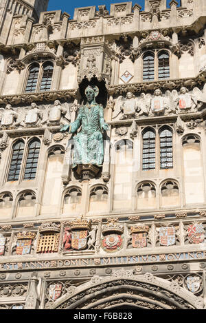 Christ Church, la passerelle, Buttermarket Canterbury, ville de Canterbury, Kent, England, United Kingdom Banque D'Images