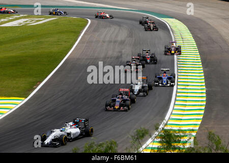 Le Brésil. 15 novembre, 2015. Sport Automobile : Championnat du Monde de Formule 1 de la FIA 2015, Grand Prix du Brésil, # 19 Felipe Massa (BRA, Williams Martini Racing, # 33 Max Verstappen (NLD, Scuderia Toro Rosso), # 11 Sergio Perez (MEX, Sahara Force India F1 Team), # 12 Felipe Nasr (BRA, Sauber F1 Team), # 8 Romain Grosjean (FRA, Lotus F1 Team), # 22 Jenson Button (GBR, McLaren Honda), # 3 Daniel Ricciardo (AUS, Infiniti Red Bull Racing), Crédit photo : dpa alliance/Alamy Live News Banque D'Images