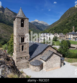 L'église de Sant Joan de Boi, Vall de Boi, Lleida, Catalogne. Banque D'Images