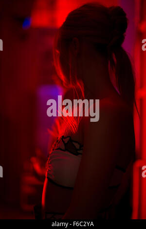 Les coulisses de modèles des collections de Paris Banque D'Images