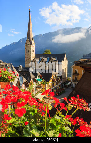 Hallstatt, dans la région de l'Autriche est un village dans la région du Salzkammergut, une région en Autriche. Banque D'Images