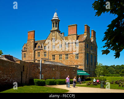 La maison et le jardin à Rufford Abbey près de Ollerton dans Nottinghamshire England UK dans les motifs de Rufford Country Park Banque D'Images