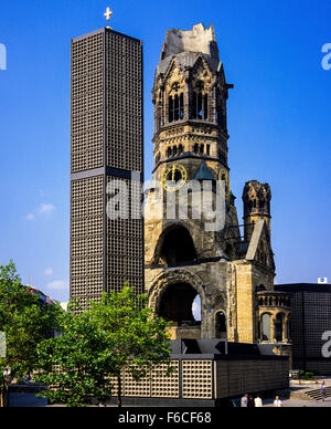 'Gedächtniskirche' Eglise commémorative de l'empereur Guillaume, Berlin, Allemagne, Europe Banque D'Images