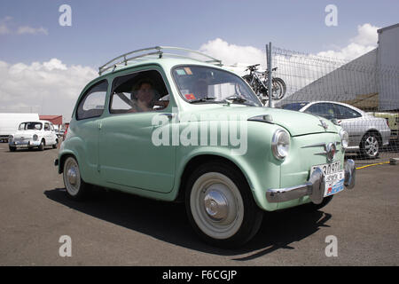 Siège de voiture classique 600 réunion à Albacete, en Espagne. Banque D'Images