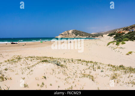 La plage de sable doré à Prasonisi sur l'île de Rhodes Dodécanèse Grèce Europe Banque D'Images