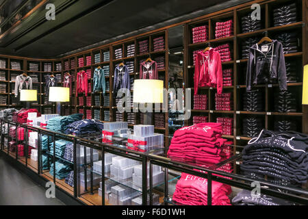 Abercrombie & Fitch Flagship Store intérieur, Cinquième Avenue, NYC Banque D'Images