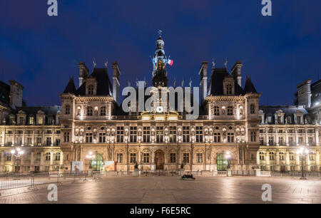 Nuit à l'Hôtel de ville, Hôtel de Ville, Paris, Ile-de-France, France Banque D'Images