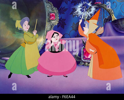 DATE DE SORTIE : Janvier 29, 1959. Titre du film : Sleeping Beauty. STUDIO : Walt Disney. Résumé : Une fée maléfique, snobé jette une malédiction sur une princesse que seul un prince peut briser, avec l'aide de trois bonnes fées. Sur la photo : . Banque D'Images