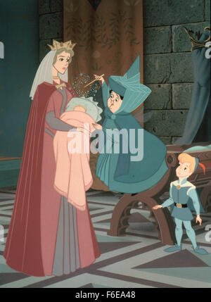 DATE DE SORTIE : Janvier 29, 1959. Titre du film : Sleeping Beauty. STUDIO : Walt Disney. Résumé : Une fée maléfique, snobé jette une malédiction sur une princesse que seul un prince peut briser, avec l'aide de trois bonnes fées. Sur la photo : . Banque D'Images