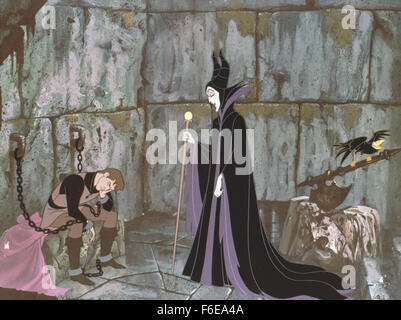 DATE DE SORTIE : Janvier 29, 1959. Titre du film : Sleeping Beauty. STUDIO : Walt Disney. Résumé : Une fée maléfique, snobé jette une malédiction sur une princesse que seul un prince peut briser, avec l'aide de trois bonnes fées. Sur la photo : . Banque D'Images