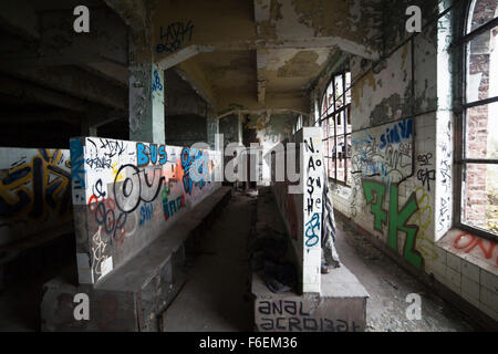 Patrimoine industriel à l'abandon des mines de charbon fermées 'Hasard de Cheratte' à Cheratte en Belgique, voir chambres de lavage Banque D'Images