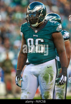 17 novembre 2015 - Philadelphie, Pennsylvanie, États-Unis - Eagles' attaquer défensive Bennie Logan (96) au cours de l'action de la NFL entre les dauphins de Miami et le Philadelphia Eagles à Lincoln Financial Field à Philadelphie, Pennsylvanie. Les Dauphins a vaincu les Eagles 20-19. Duncan Williams/CSM Banque D'Images