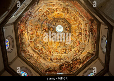 Jugement dernier Fresco Cycle en dôme de Santa Maria del Fiore le Duomo, Florence, Italie Banque D'Images