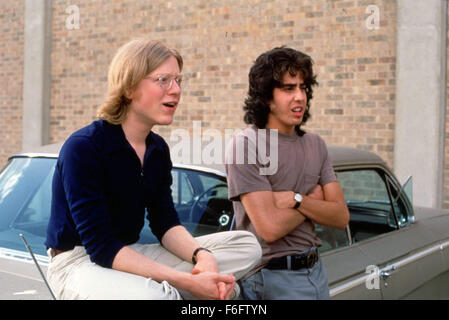 Sep 10, 1993 ; Austin, TX, USA ; ANTHONY RAPP et ADAM GOLDBERG star comme Tony Olson et Mike Newhouse dans la comédie drame 'Dazed et confus" réalisé par Richard Linklater. Banque D'Images