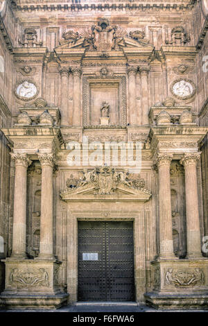 Entrée à la Cathédrale de l'Incarnation dans la région de Almeria Espagne Banque D'Images