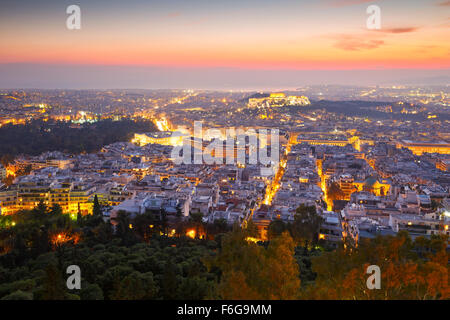 Vue d'Athènes depuis la colline du Lycabette, Grèce. Banque D'Images