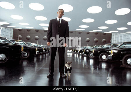 Jun 26, 2002 ; Los Angeles, CA, USA ; film toujours de l'Amblin Entertainment film "Men in Black II' avec Will Smith comme agent J.. (Crédit Image : Images de l'automobile) Banque D'Images