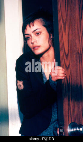 Oct 11, 2002 ; Hollywood, CA, USA ; Shannyn Sossamon comme Lauren Hynde dans la comédie romantique/drame ''Les règles de l'Attraction'' réalisé par Roger Avary. Banque D'Images