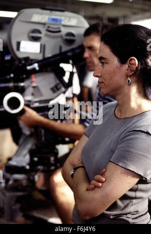 Sep 13, 2002 ; Hollywood, CA, USA ; "les vraies femmes ont des courbes réalisé par PATRICIA CARDOSA.. (Crédit Image : ) Banque D'Images