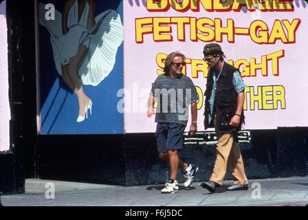 1994, le titre du film : JIMMY HOLLYWOOD, Réalisateur : Barry Levinson, Studio : Paramount, Photo : Barry Levinson, Joe Pesci. (Crédit Image : SNAP) Banque D'Images
