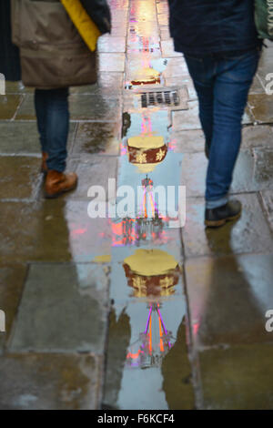 St Christopher's Place, London, UK. 17 novembre 2015. Décorations de Noël à St Christopher's Place, près d'Oxford Street. © Ma Banque D'Images