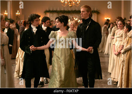 DATE DE SORTIE : Août 10, 2007. STUDIO : Scion Films Limited/Miramax Films. PLOT : Un portrait biographique d'une pré-fame Jane Austen et sa romance avec un jeune Irlandais. Photo : JAMES McAVOY et Anne Hathaway. Banque D'Images