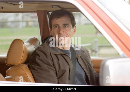 DATE DE SORTIE : octobre 2007. Titre du film : Dan in Real Life. STUDIO : Touchstone Pictures. PLOT : un veuf découvre la femme qu'il est tombé en amour avec la petite amie de son frère est. Photo : Steve Carell comme Dan Burns. Banque D'Images